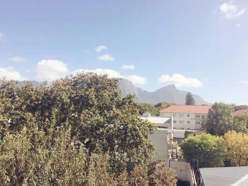 To Let 3 Bedroom Property for Rent in Wynberg Upper Western Cape